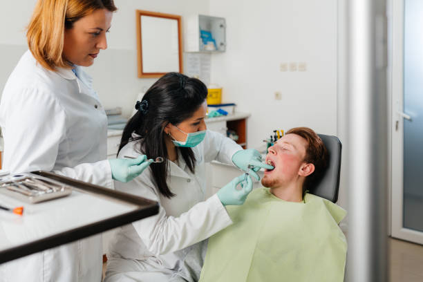 Best Emergency Orthodontic Services in Beecher, MI